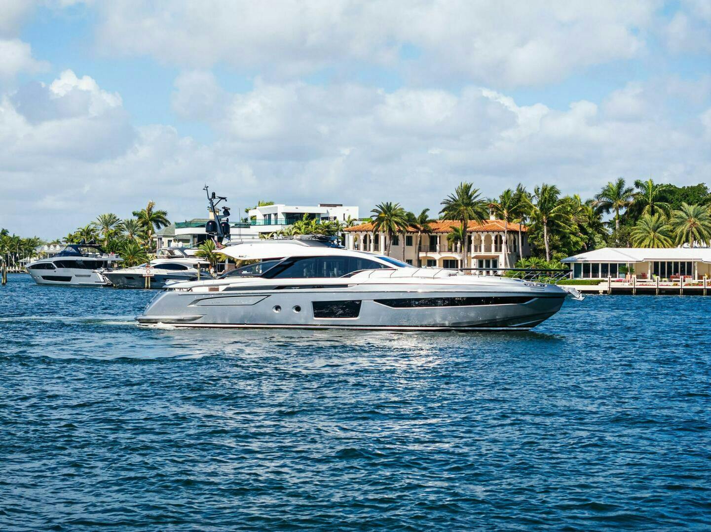 Azimut-S8 2024-Yesenia Fort Lauderdale-Florida-United States-5064628