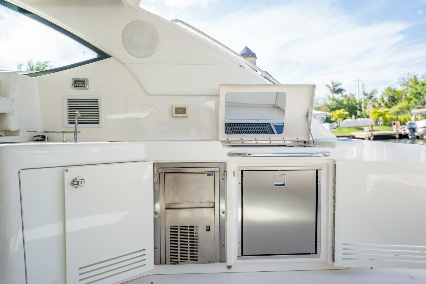 Sea Ray-540 Sundancer 2013-Time Out Vero Beach-Florida-United States-5072325 | Thumbnail