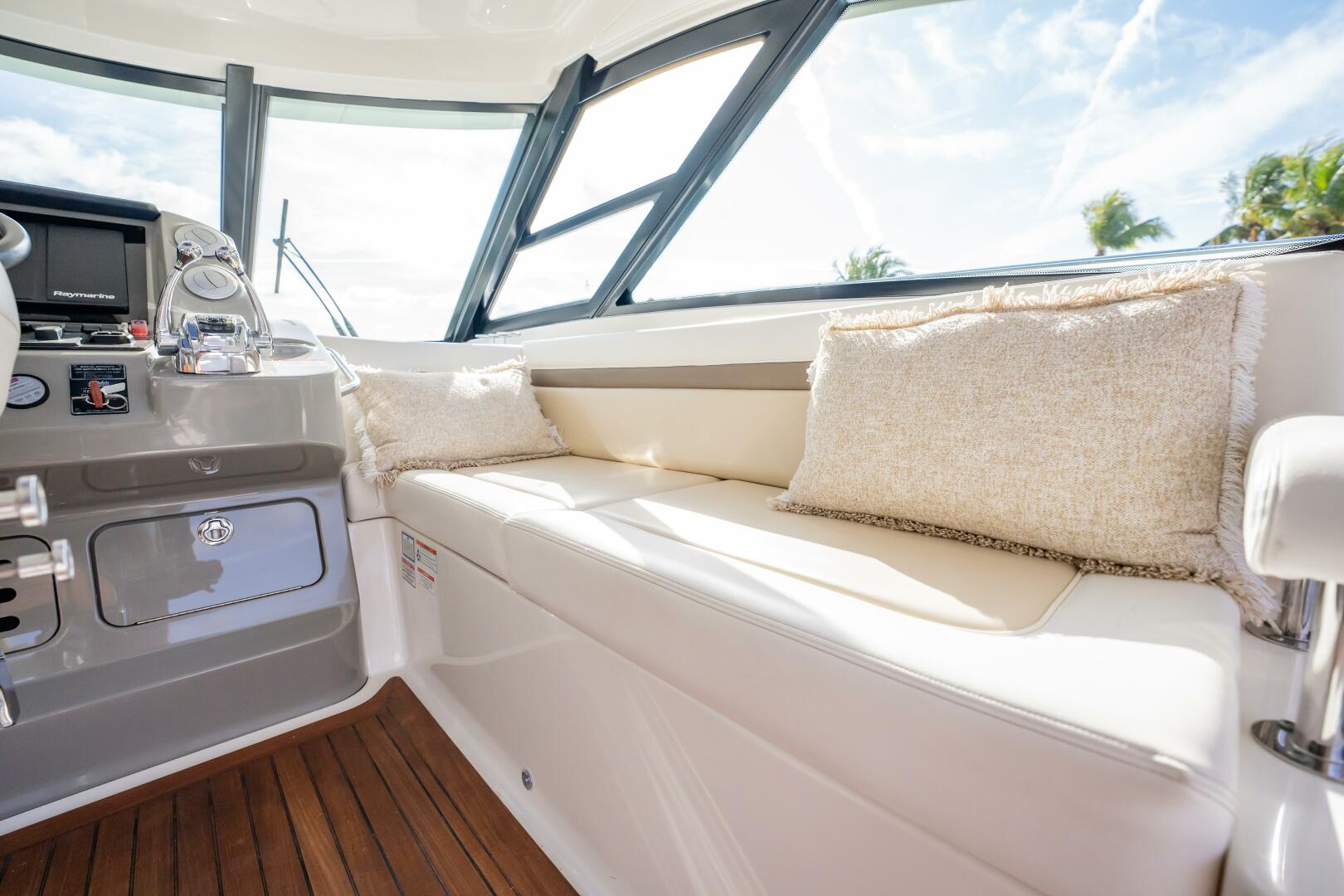 Sea Ray-540 Sundancer 2013-Time Out Vero Beach-Florida-United States-5072317 | Thumbnail