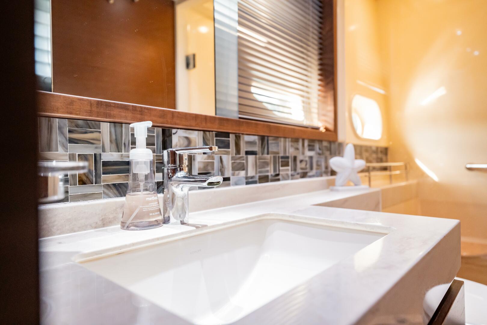 Sea Ray-540 Sundancer 2013-Time Out Vero Beach-Florida-United States-5072299 | Thumbnail