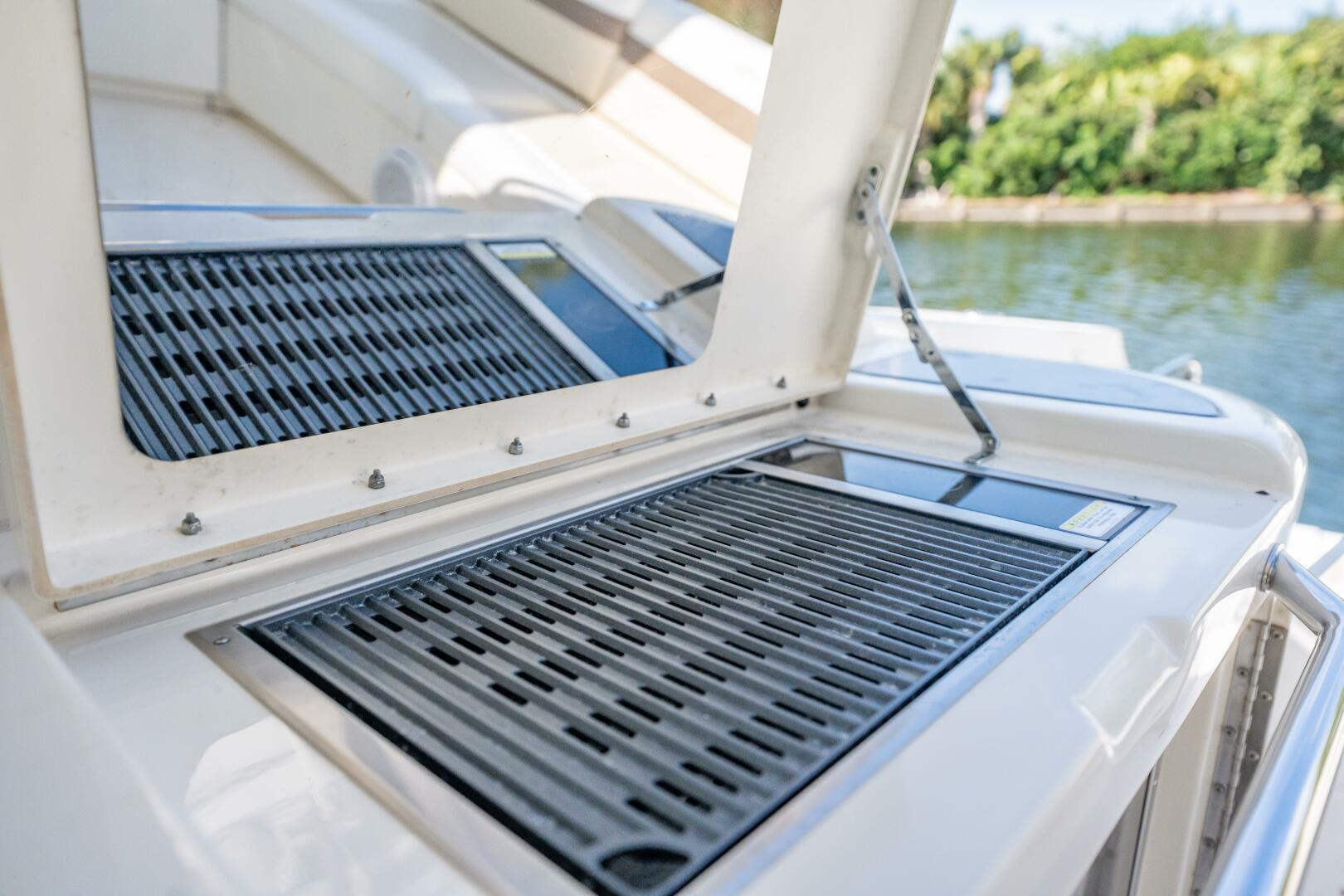 Sea Ray-540 Sundancer 2013-Time Out Vero Beach-Florida-United States-5072327 | Thumbnail