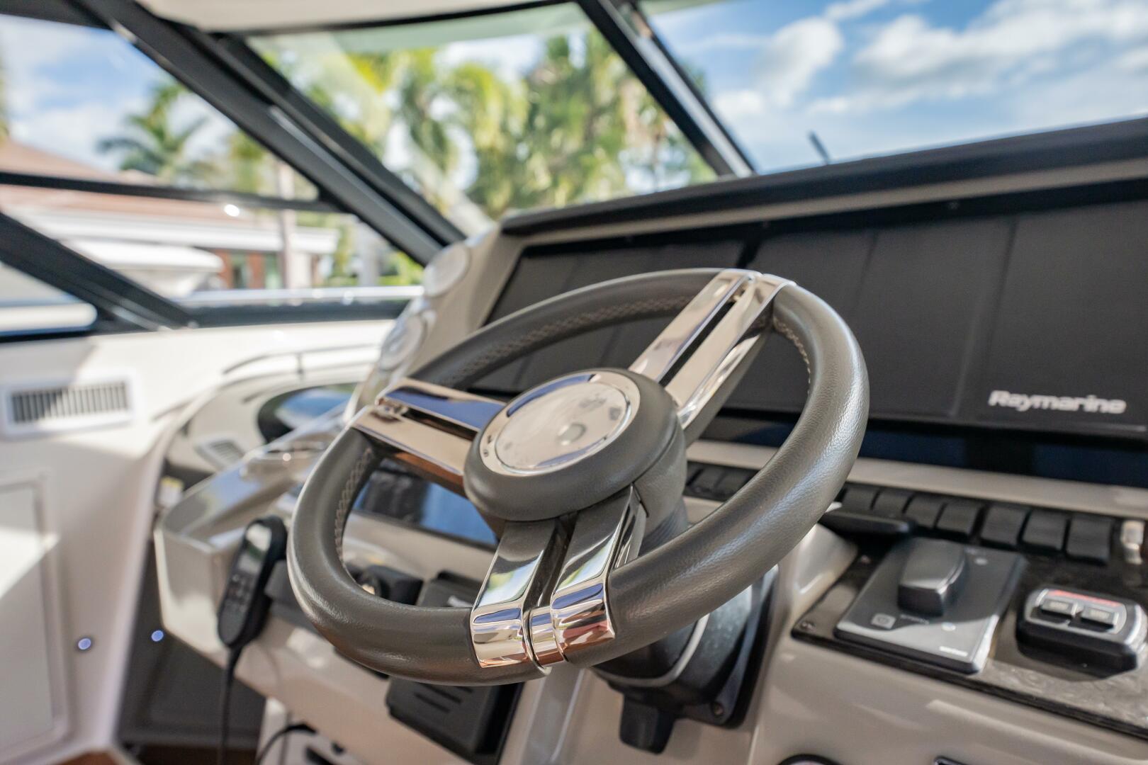 Sea Ray-540 Sundancer 2013-Time Out Vero Beach-Florida-United States-5072315 | Thumbnail