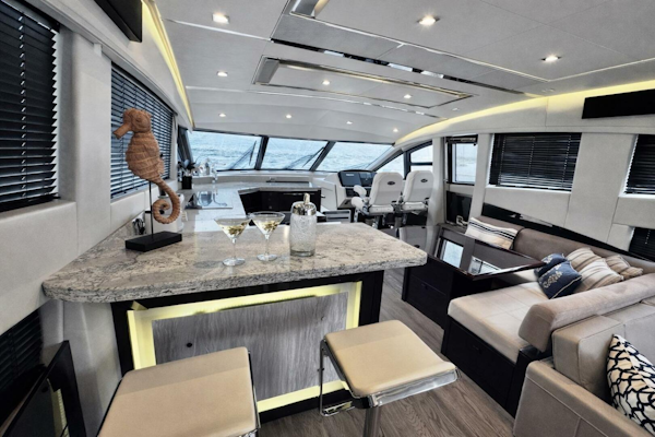Sea Ray-L650 Fly 2018-Jeanne Rose Naples-Florida-United States-5926462