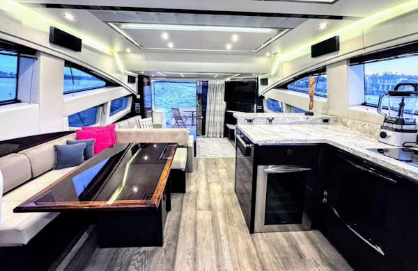 Sea Ray-L650 Fly 2018-Jeanne Rose Naples-Florida-United States-5926463