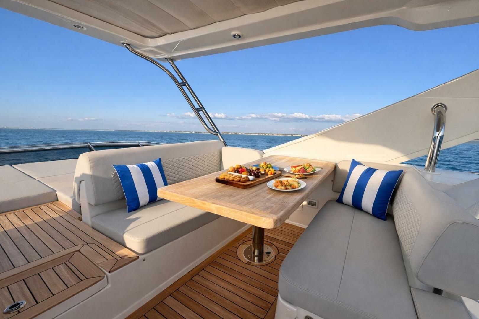 Sea Ray-L650 Fly 2018-Jeanne Rose Naples-Florida-United States-5926500 | Thumbnail