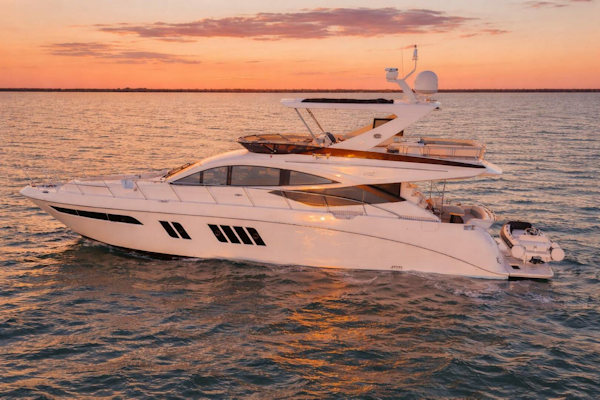 Sea Ray-L650 Fly 2018-Jeanne Rose Naples-Florida-United States-5926469