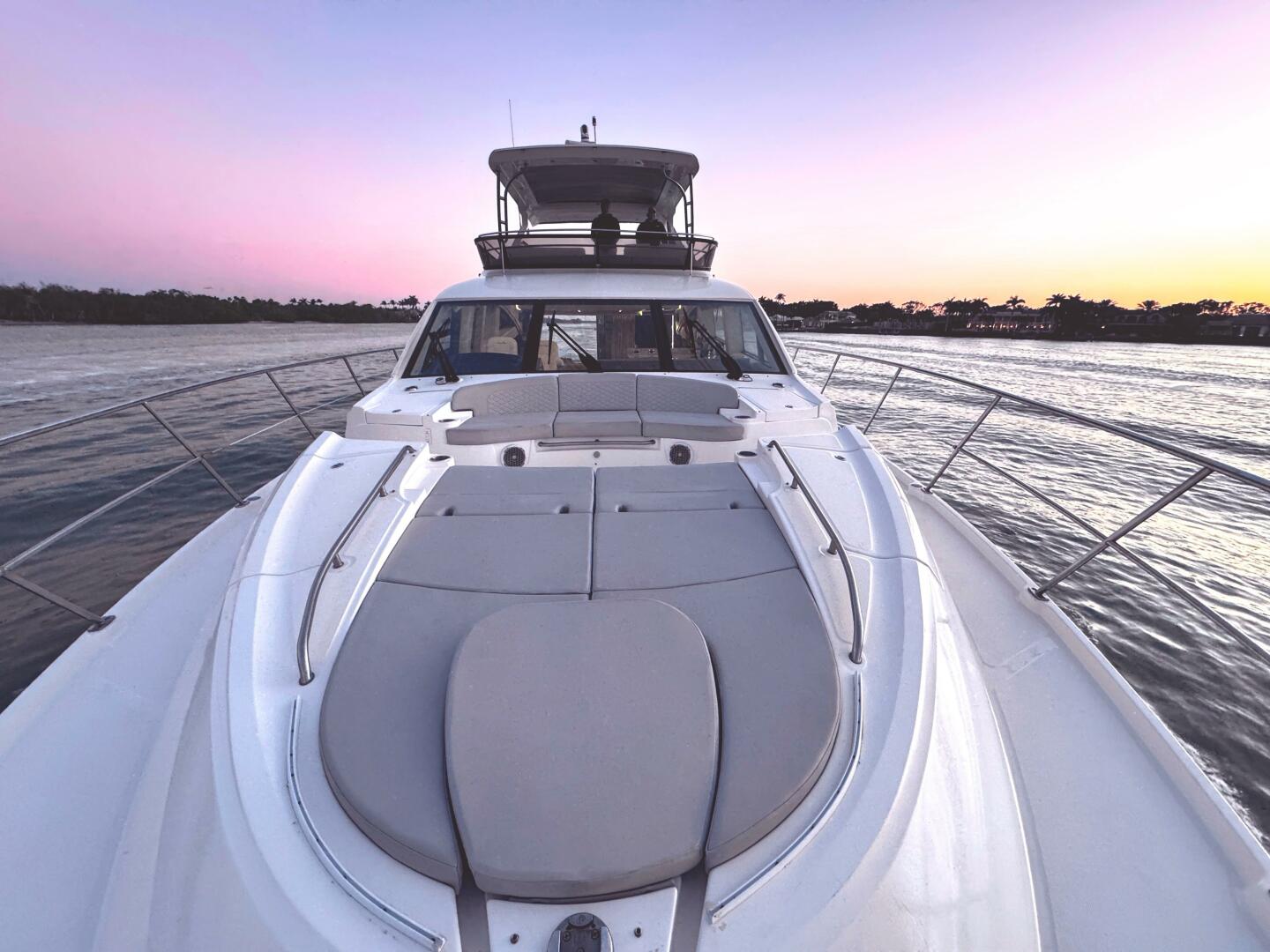 Sea Ray-L650 Fly 2018-Jeanne Rose Naples-Florida-United States-5926507 | Thumbnail