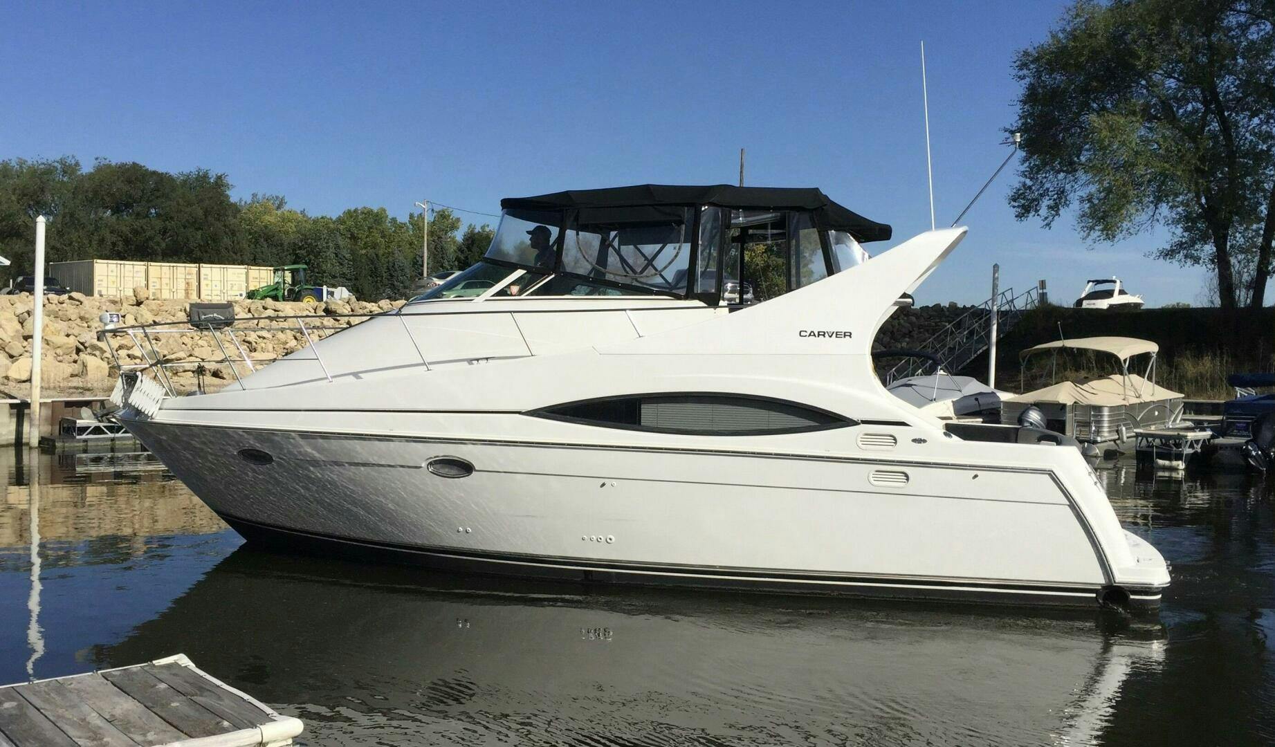 Carver-350 Mariner 1997-MID-LIFE MAGIC Wabasha-Minnesota-United States-5088540