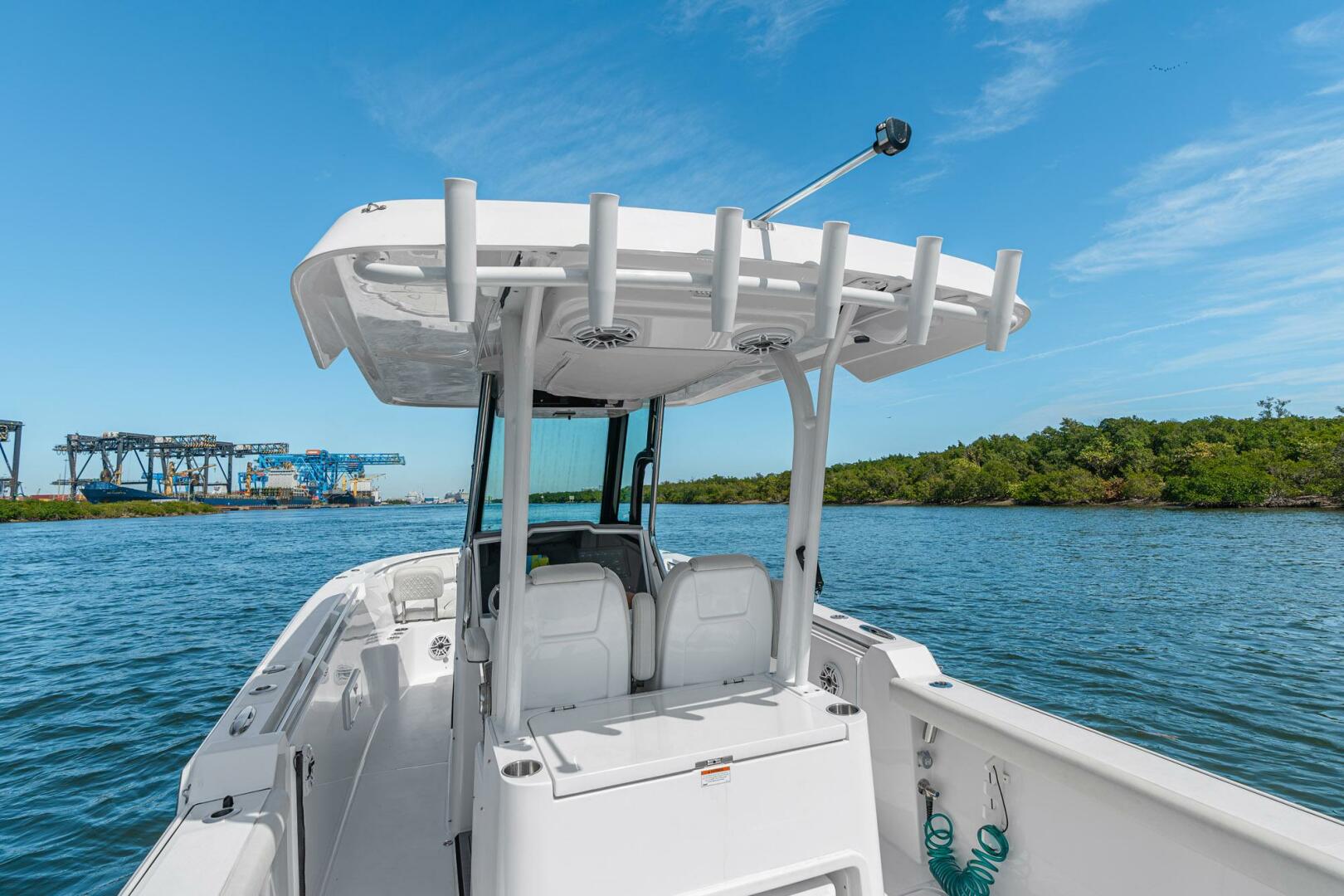 Bertram-28 CC 2023-Rare Bros Fort Lauderdale-Florida-United States-5088427 | Thumbnail