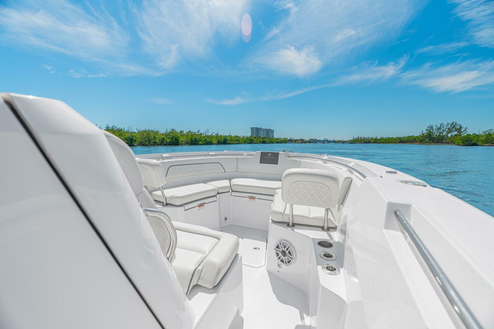 Bertram-28 CC 2023-Rare Bros Fort Lauderdale-Florida-United States-5088418 | Thumbnail