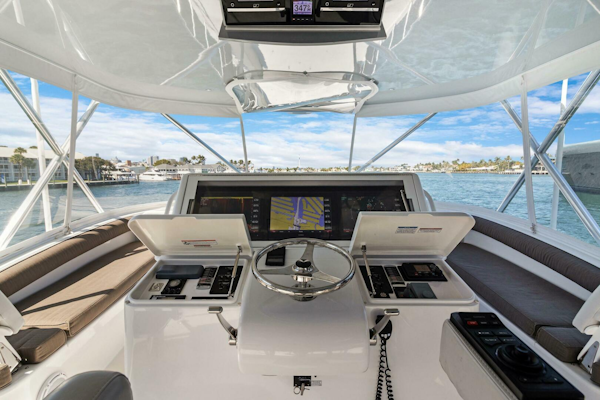 Hatteras-GT63 2016 -Fort Lauderdale-Florida-United States-5089063