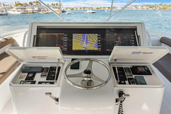 Hatteras-GT63 2016 -Fort Lauderdale-Florida-United States-5089065