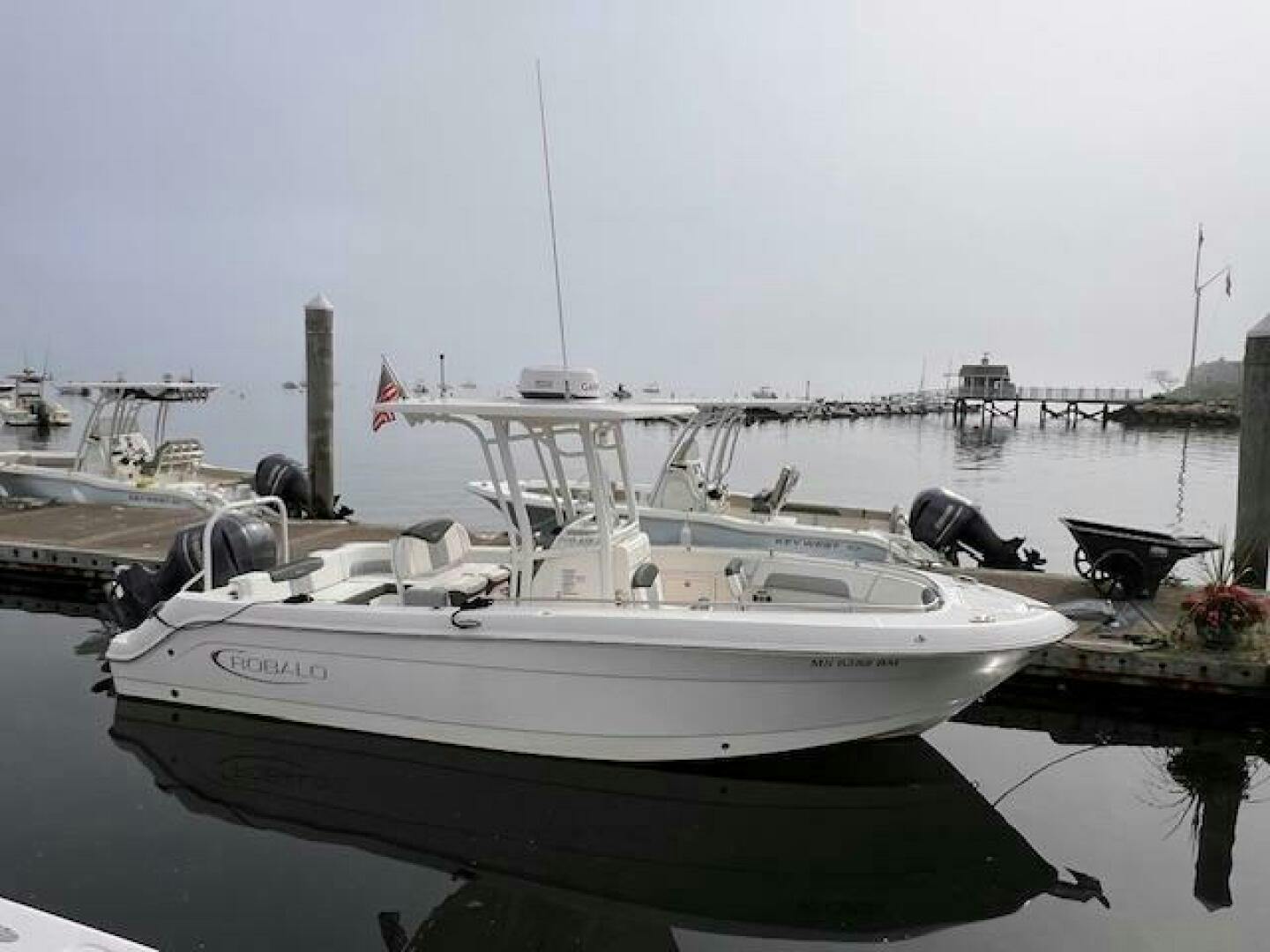 Robalo-R242 Explorer 2020 -Plymouth-Massachusetts-United States-5091288