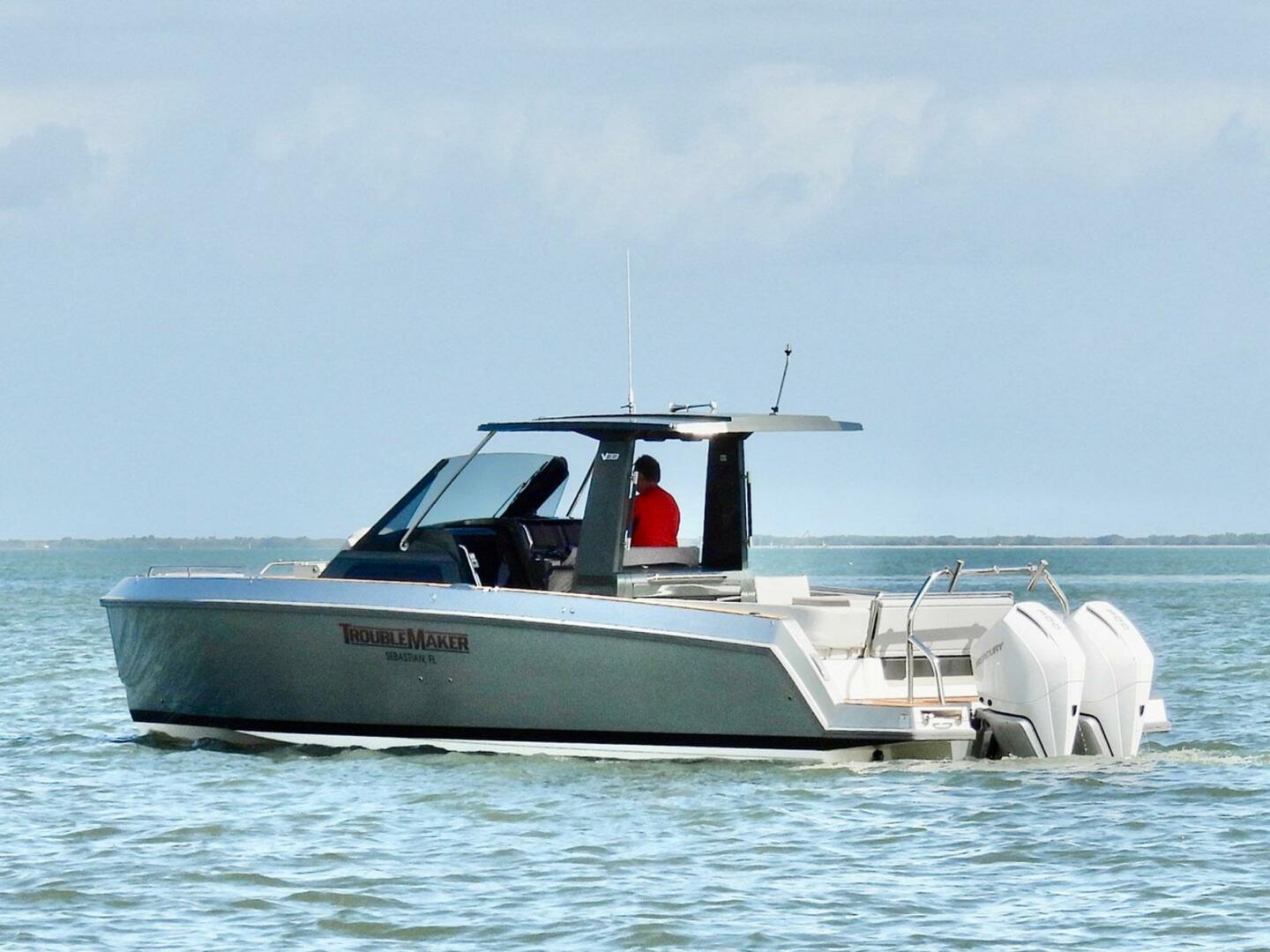 Schaefer-V33 2022-Trouble Maker Sebastian-Florida-United States-5092826 | Thumbnail