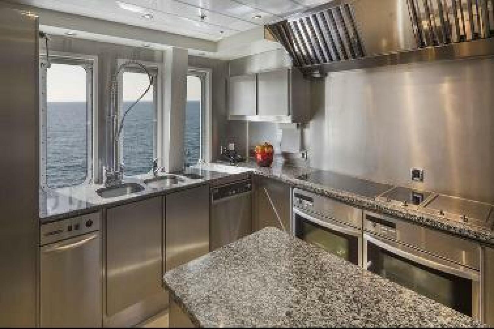Royal Denship-Motor Yacht 2003-Unforgettable Fort Lauderdale-Florida-United States-5135874 | Thumbnail