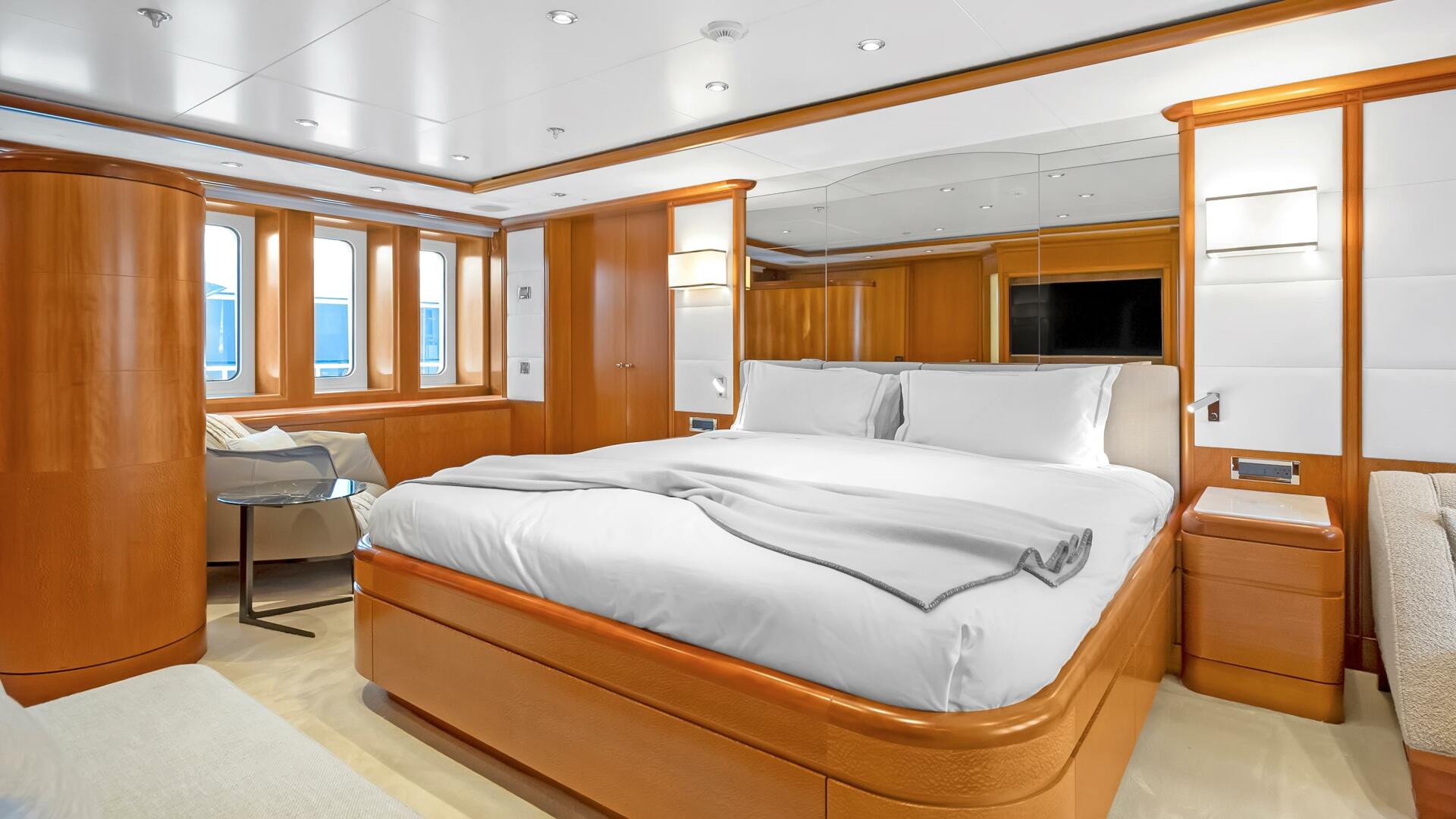 Royal Denship-Motor Yacht 2003-Unforgettable Fort Lauderdale-Florida-United States-5178555 | Thumbnail