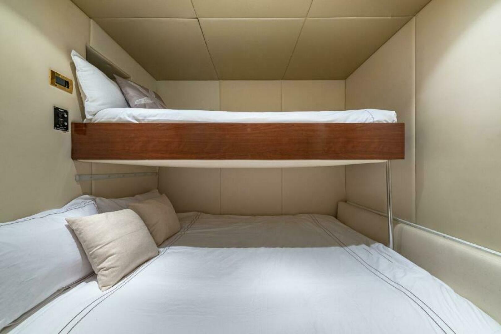 Azimut-70 Sea-Jet 2001-Salt Shaker Miami Beach-Florida-United States-5098483 | Thumbnail