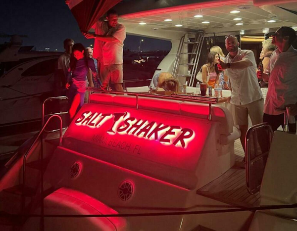 Azimut-70 Sea-Jet 2001-Salt Shaker Miami Beach-Florida-United States-5098492