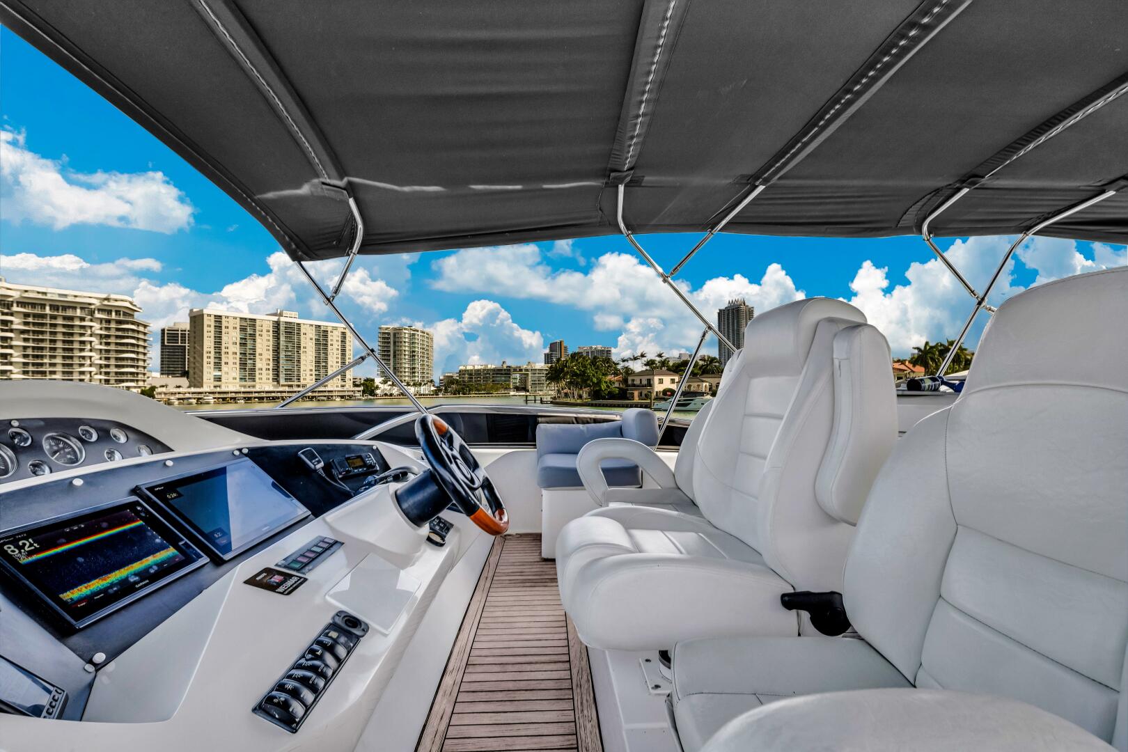 Sunseeker-94 Motor Yacht 2003-SO WHAT WHO CARES North Palm Beach-Florida-United States-2003 Sunseeker 150 GT  Cockpit-5106167 | Thumbnail