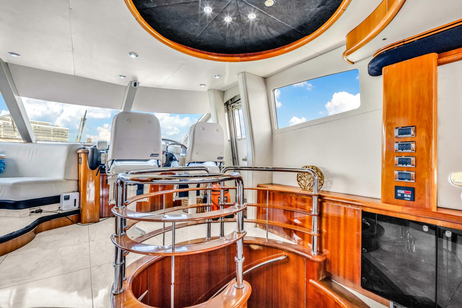 Sunseeker-94 Motor Yacht 2003-SO WHAT WHO CARES North Palm Beach-Florida-United States-2003 Sunseeker 150 GT  -5106179 | Thumbnail