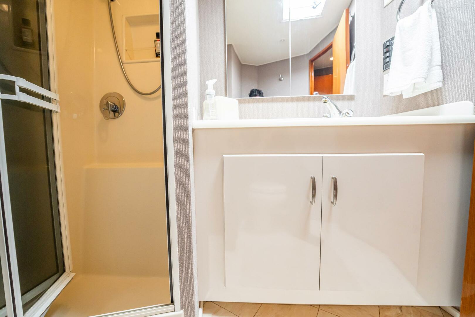 Viking-60 Cockpit Sport Yacht 2001-Belvedere Palm Coast-Florida-United States-5116512 | Thumbnail