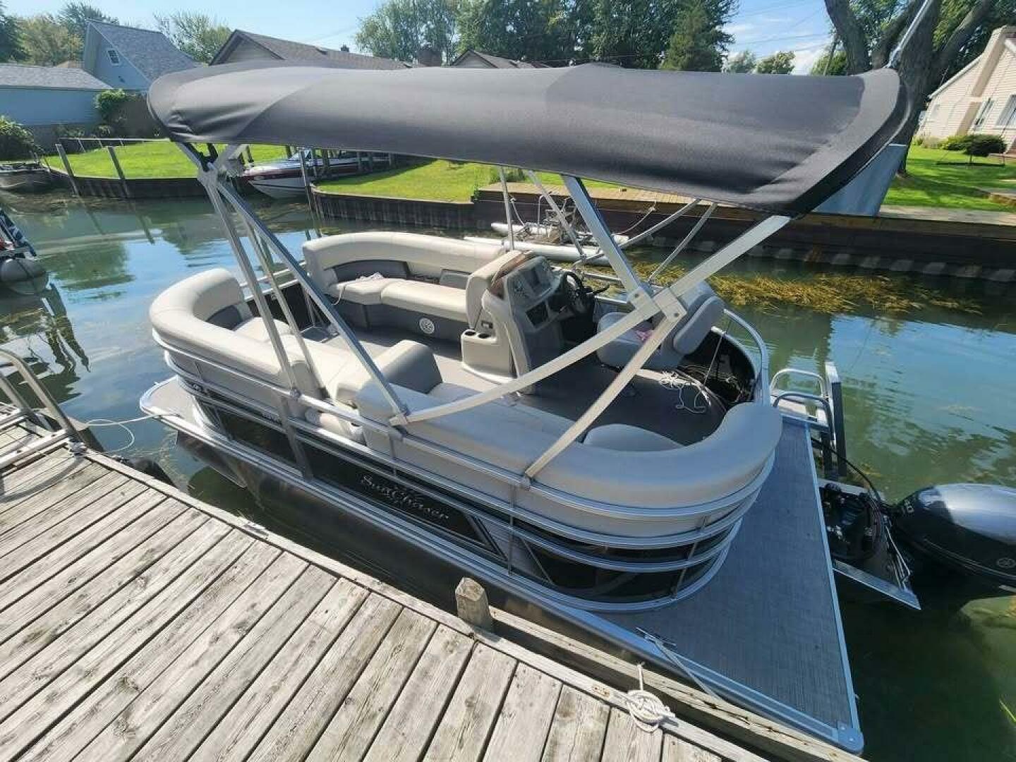 SunChaser-Vista 16 2023 -Algonac-Michigan-United States-5120766 | Thumbnail