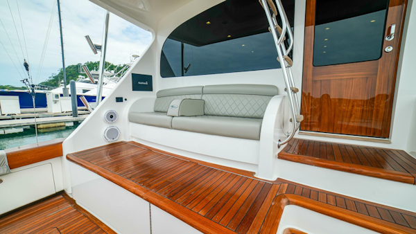 Viking-72 Convertible 2023-Free Spool Los Suenos-Costa Rica-2023 Viking 73 Convertible Free Spool  Cockpit-5122510