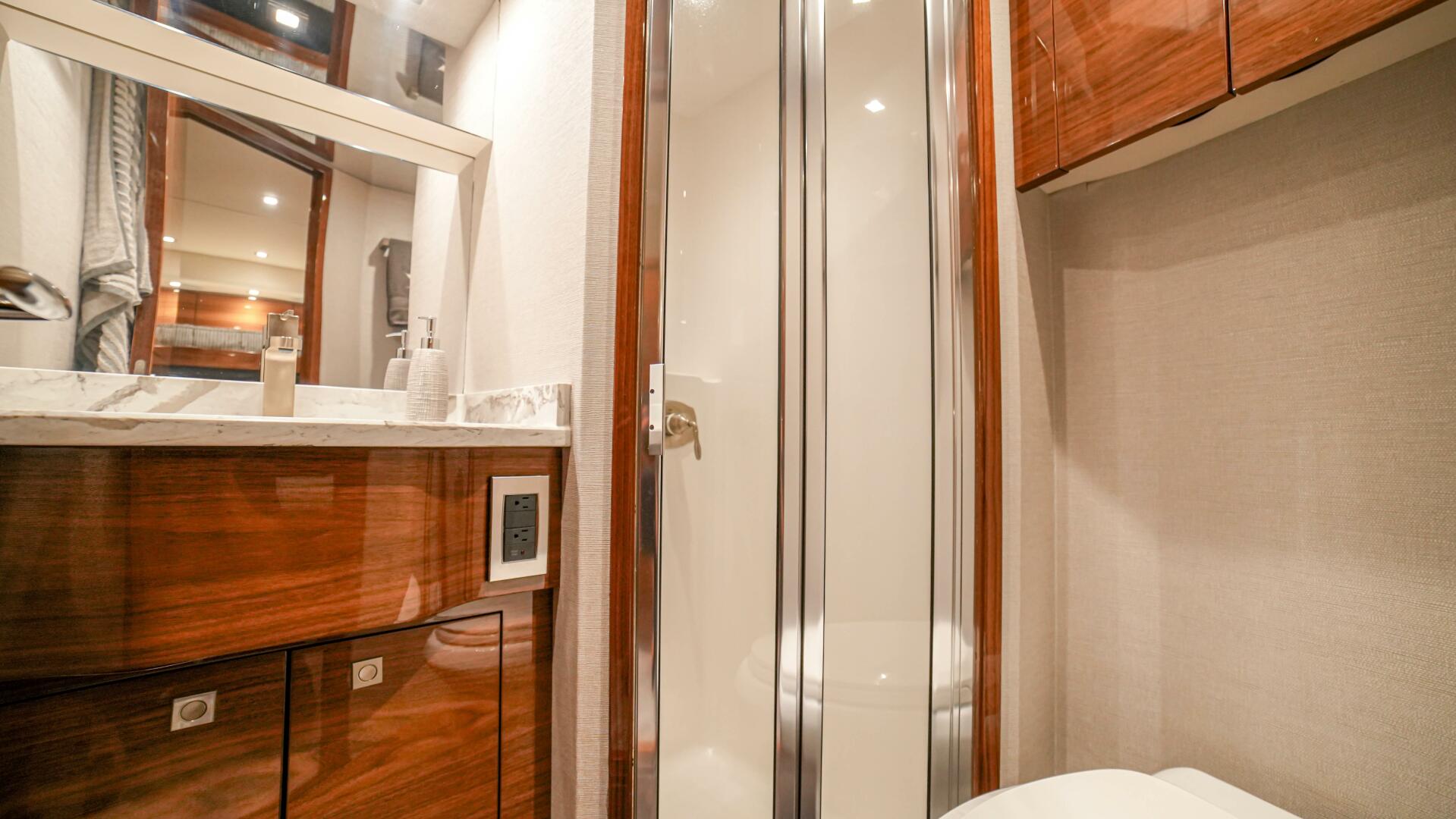 Viking-72 Convertible 2023-Free Spool Los Suenos-Costa Rica-2023 Viking 73 Convertible Free Spool  Head-5122966 | Thumbnail