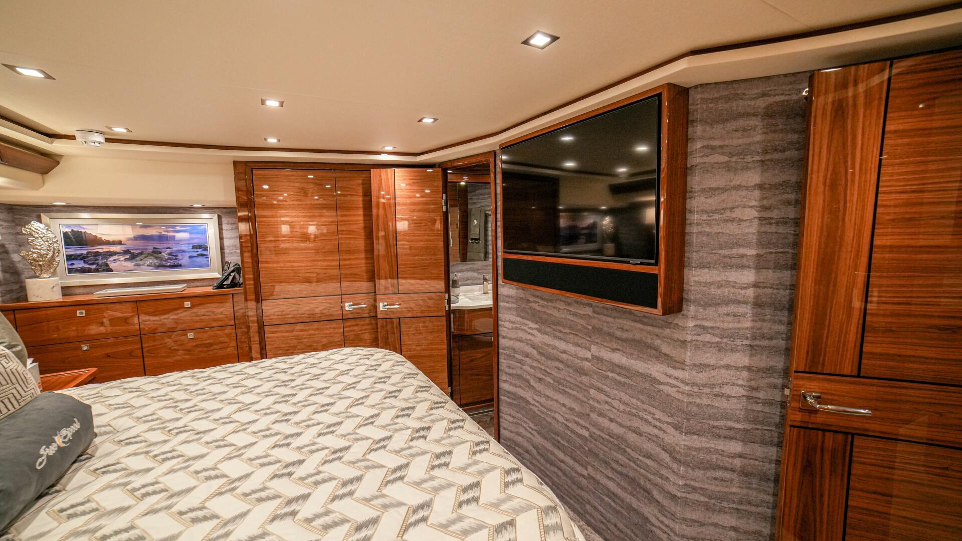 Viking-72 Convertible 2023-Free Spool Los Suenos-Costa Rica-2023 Viking 73 Convertible Free Spool  Stateroom-5122954 | Thumbnail