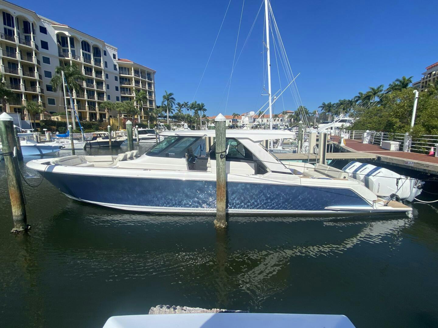 Tiara Yachts-48 LS 2023-YASSOU Jupiter-Florida-United States-5122854