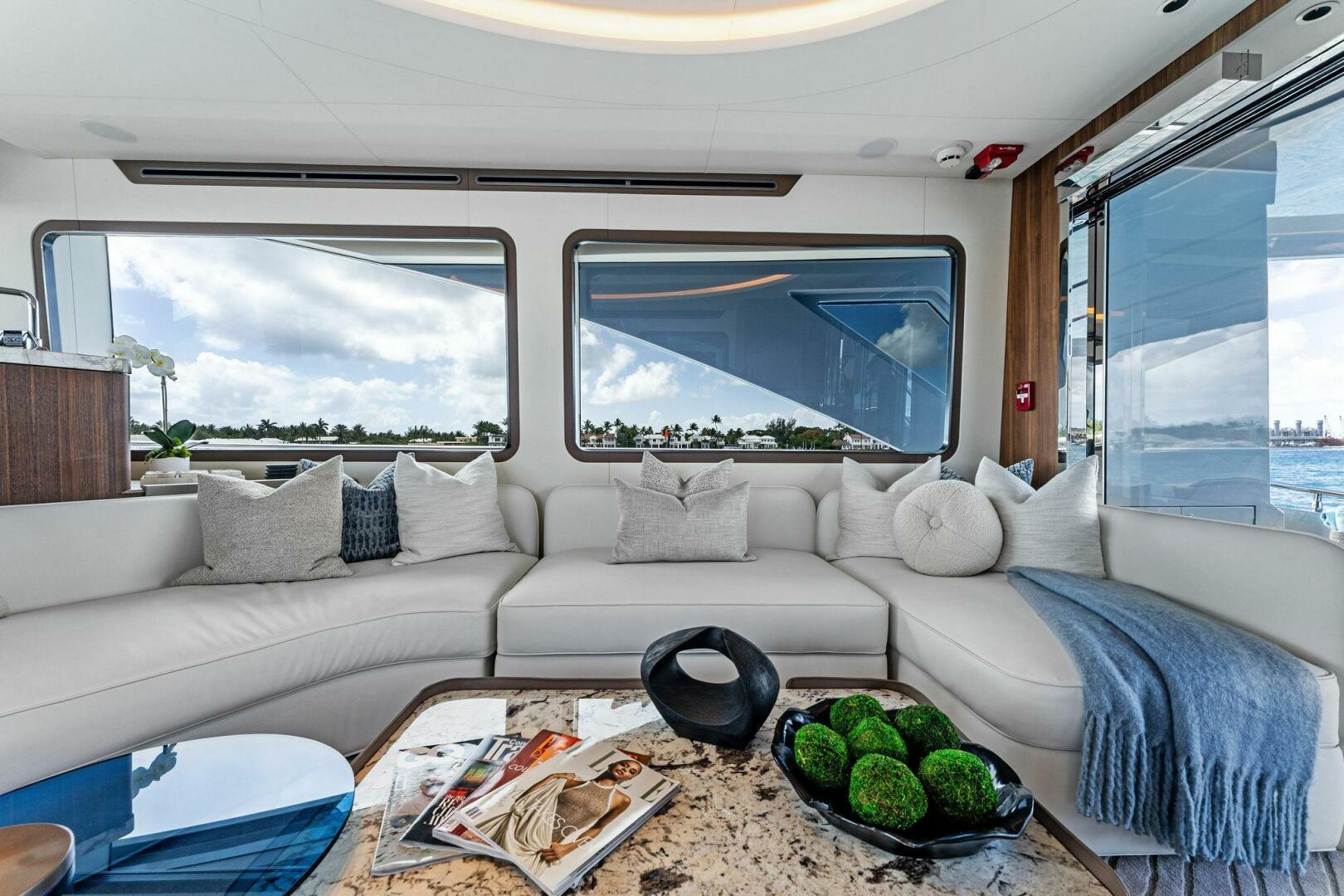 Aquitalia Yachts-Flybridge 2026 -Fort Lauderdale-Florida-United States-5195380 | Thumbnail