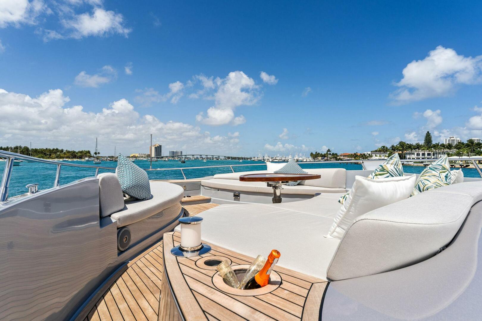 Aquitalia Yachts-Flybridge 2026 -Fort Lauderdale-Florida-United States-5195455 | Thumbnail