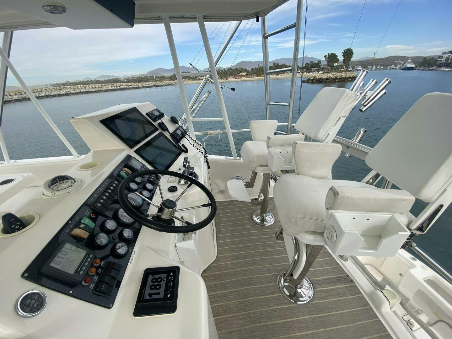 Riviera-43 Flybridge 2001-Warrior San Jose del Cabo-Mexico-2001 43 Riviera Convertible   Warrior-5124708