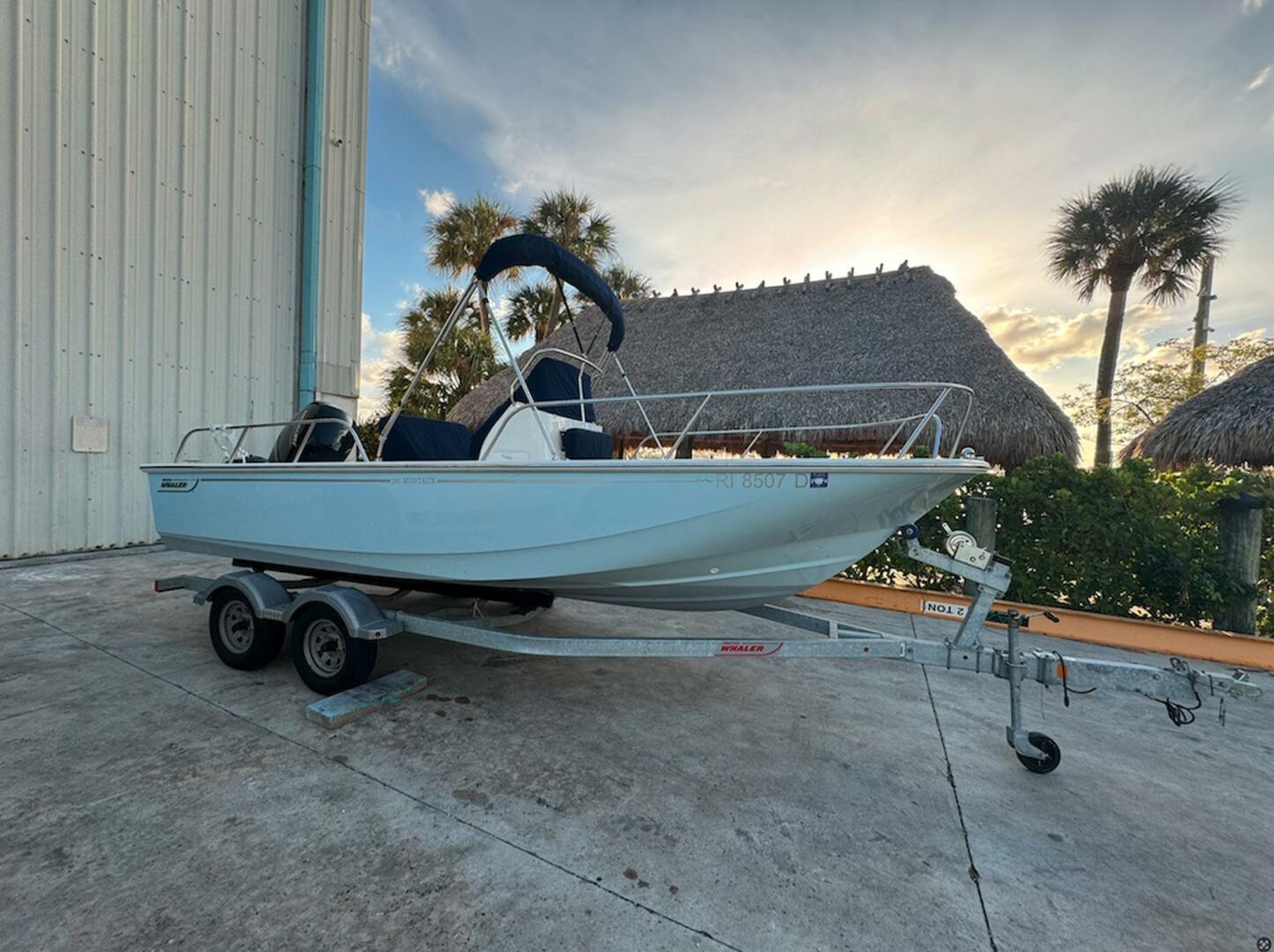 Boston Whaler-190 Montauk 2020 -Delray Beach-Florida-United States-5125982 | Thumbnail