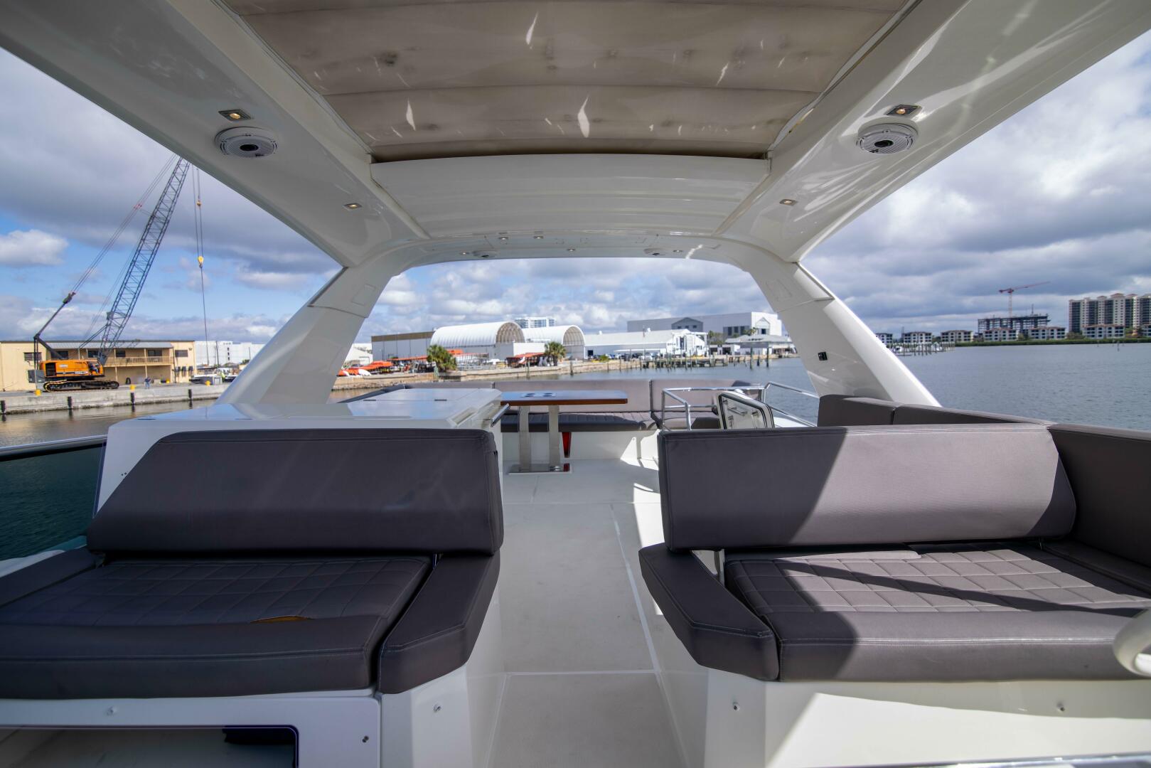Prestige-680 Flybridge 2018-Prestige Worldwide Tampa-Florida-United States-Flybridge-5126866 | Thumbnail