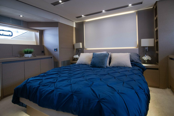 Prestige-680 Flybridge 2018-Prestige Worldwide Tampa-Florida-United States-Guest Stateroom-5126825