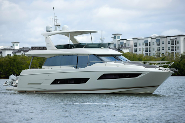 Prestige-680 Flybridge 2018-Prestige Worldwide Tampa-Florida-United States-PRESTIGE WORLDWIDE-5126789