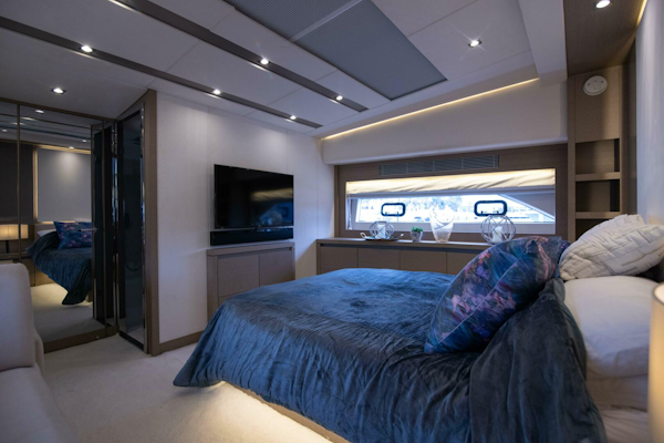 Prestige-680 Flybridge 2018-Prestige Worldwide Tampa-Florida-United States-Master Stateroom-5126807