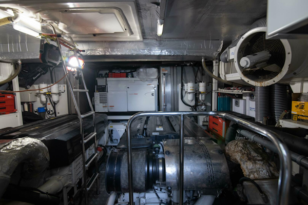 Prestige-680 Flybridge 2018-Prestige Worldwide Tampa-Florida-United States-Engine Room-5126860