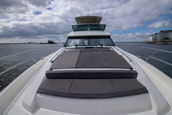 Prestige-680 Flybridge 2018-Prestige Worldwide Tampa-Florida-United States-Bow-5126838