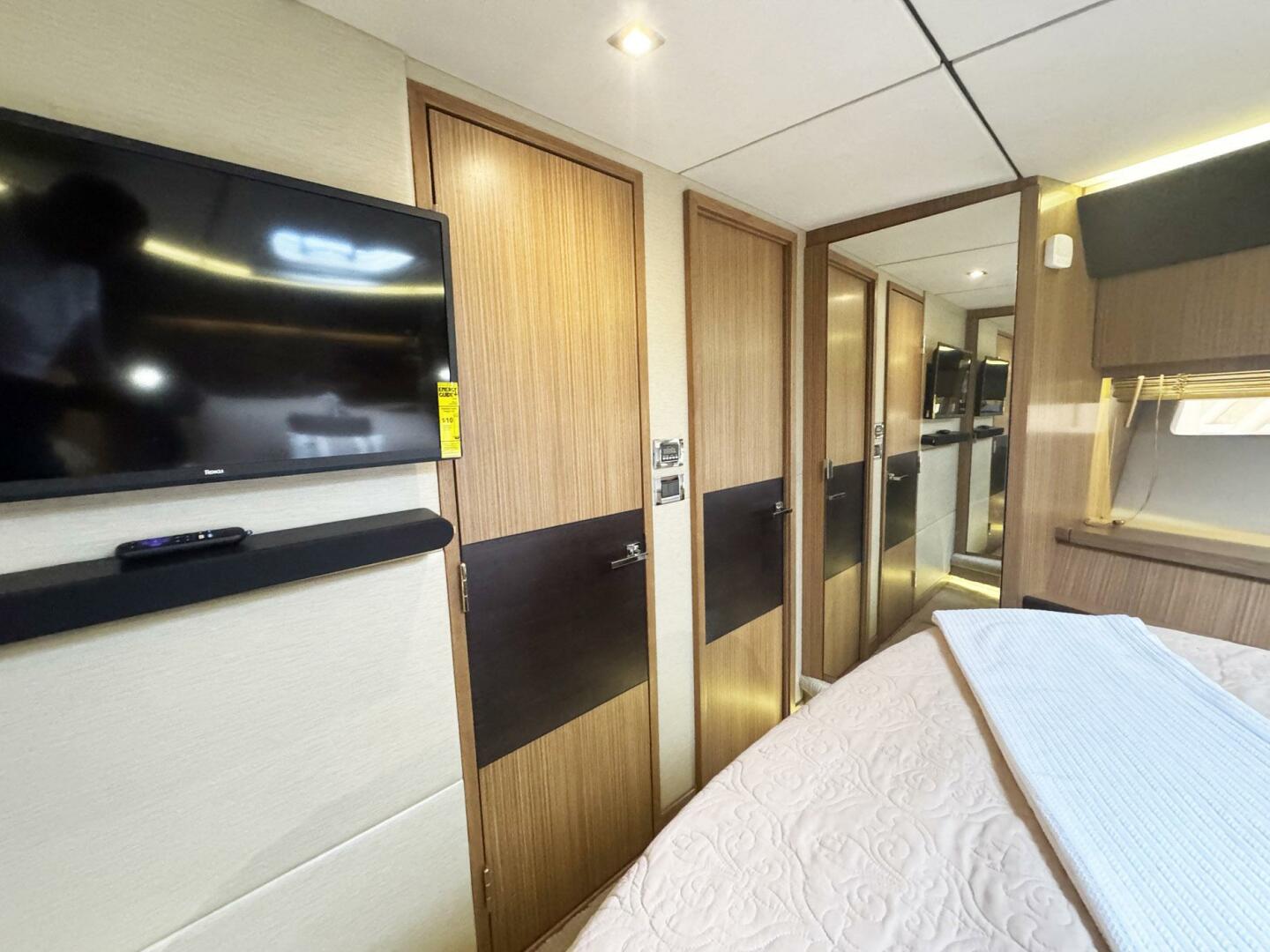Sea Ray-L590 Fly 2016-AEQUA 1 Fort Lauderdale-Florida-United States-5248123 | Thumbnail
