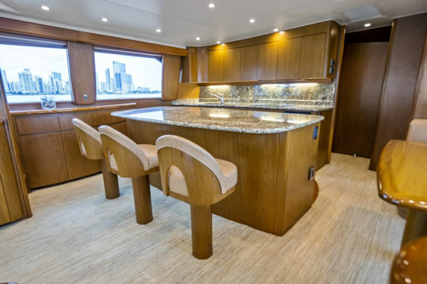 Viking-70 Enclosed Bridge 2011-Last Call Cartagena-Colombia-2011 Viking 70 Enclosed Bridge  Last Call  Galley-5131481