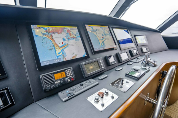 Viking-70 Enclosed Bridge 2011-Last Call Cartagena-Colombia-2011 Viking 70 Enclosed Bridge  Last Call  Enclosed Bridge-5131495