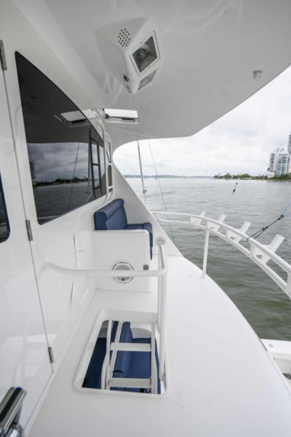 Viking-70 Enclosed Bridge 2011-Last Call Cartagena-Colombia-2011 Viking 70 Enclosed Bridge  Last Call  Bridge-5131525
