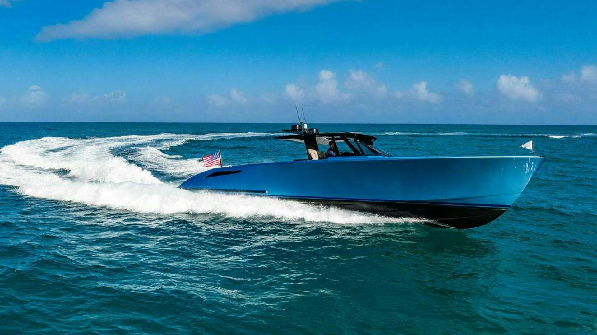 Wajer-55S 2022-ELIZABETH Fort Lauderdale-Florida-United States-5131690