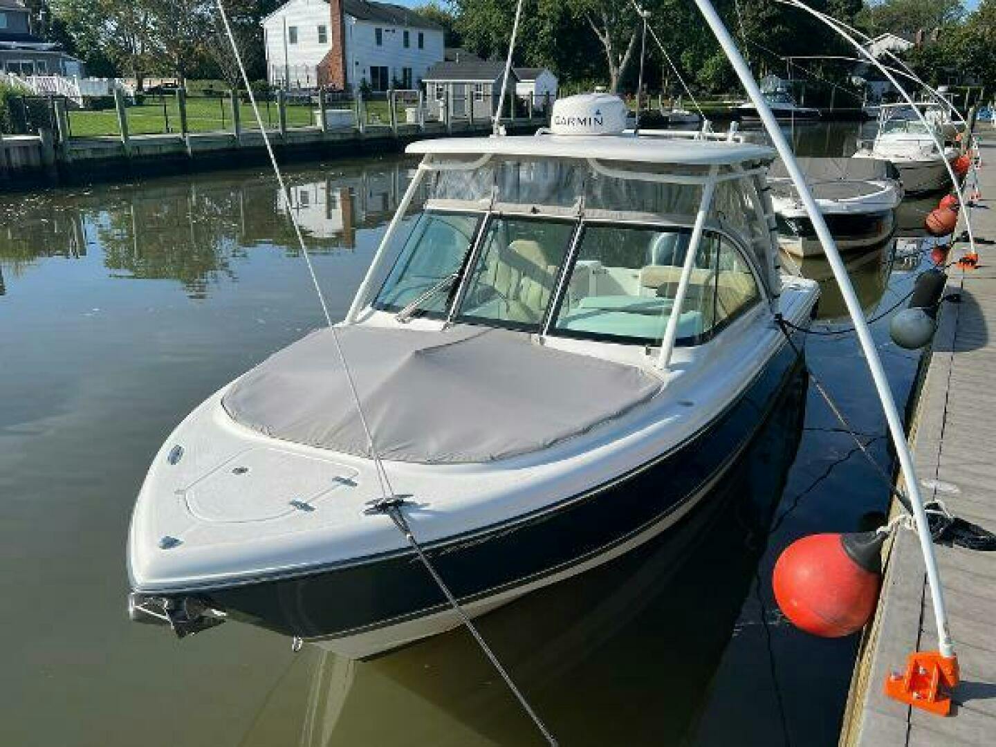 Pursuit-DC 265 2019 -Bay Shore-New York-United States-5132017