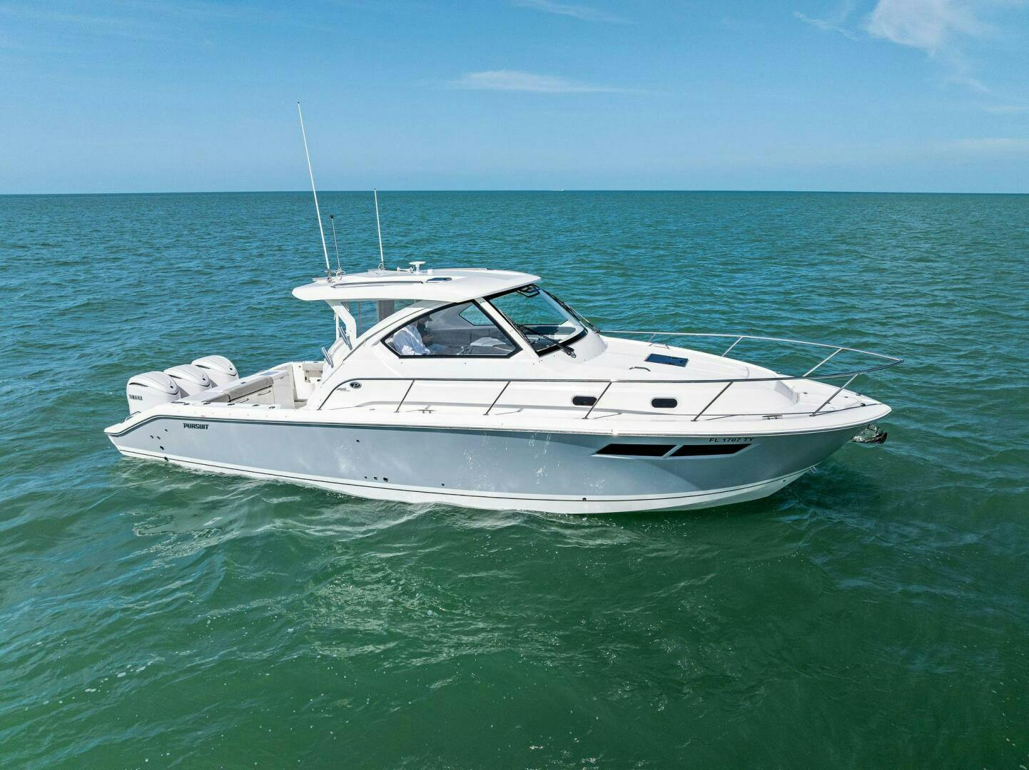 Pursuit-0S 355 2025 -Naples-Florida-United States-5240220