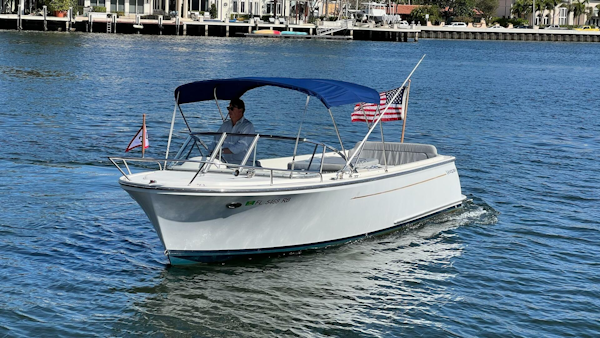 Vanquish-24 Runabout 2013 -Fort Lauderdale-Florida-United States-5135187