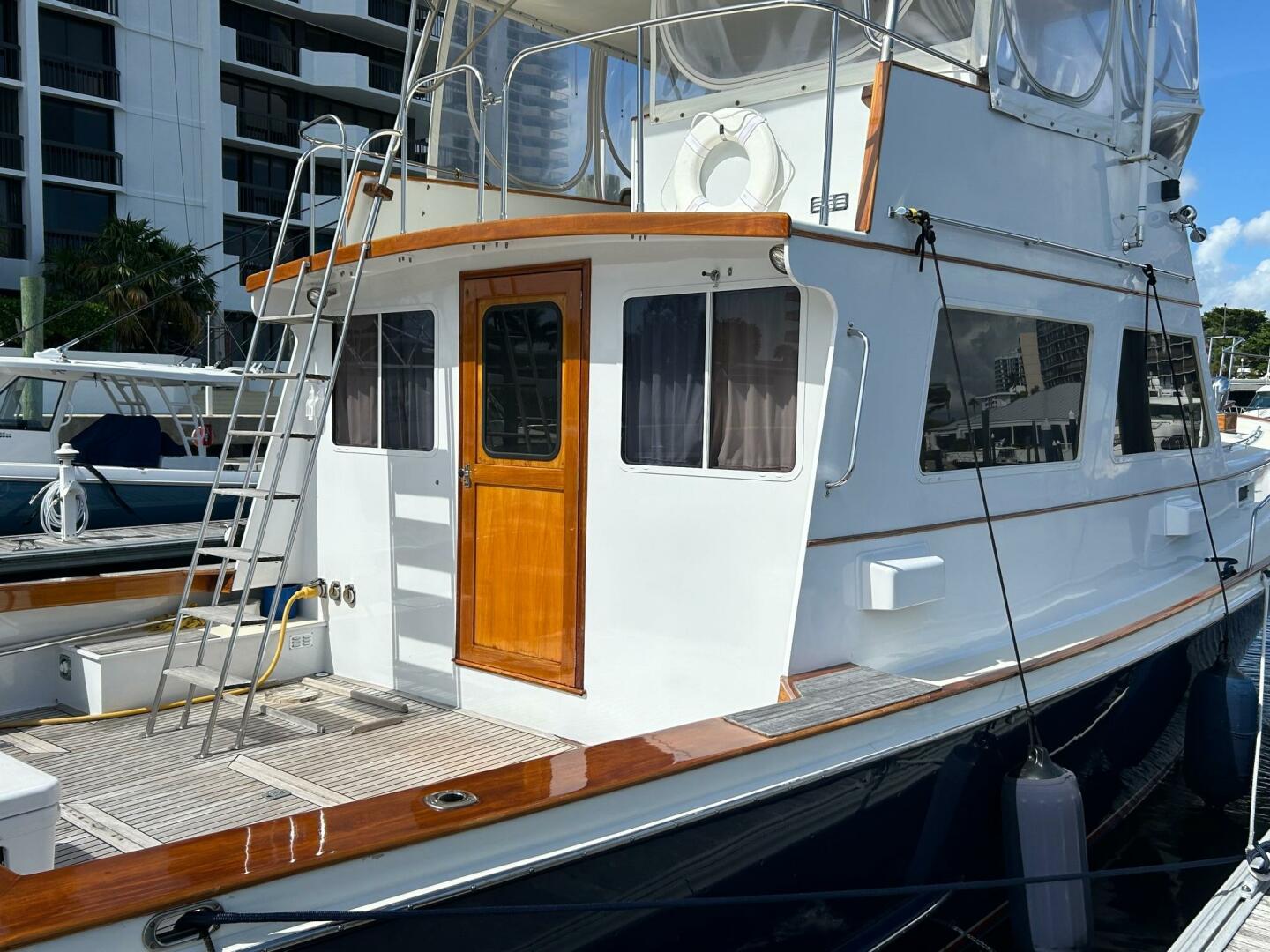 Lyman-Morse-Flybridge Cruiser 1987-Bounder Boynton Beach-Florida-United States-5143650 | Thumbnail