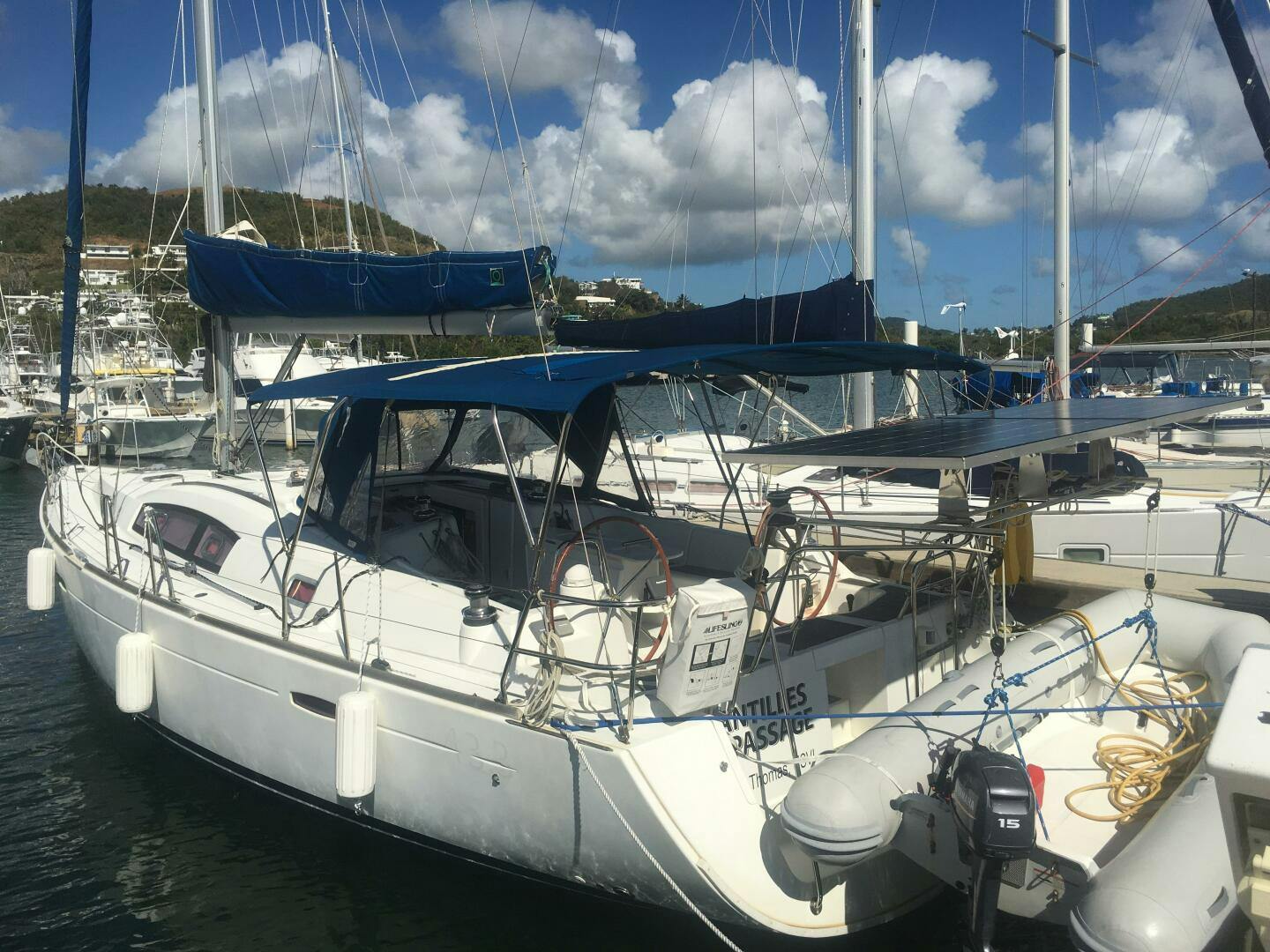 Beneteau-Oceanis 43 2010-Antilles Passage Fajardo-Puerto Rico-United States-43 Beneteau port aft profile-5162548